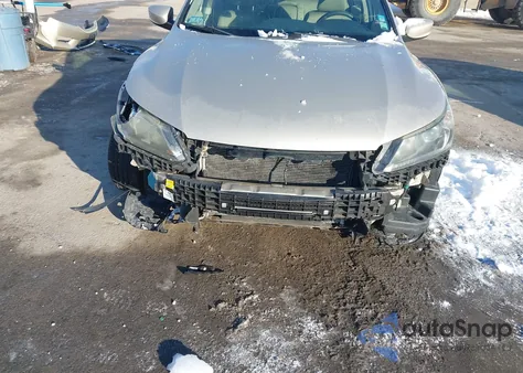 2015 Honda Accord Lx z USA, uszkodzony, nr VIN 1HGCR2F30FA043869